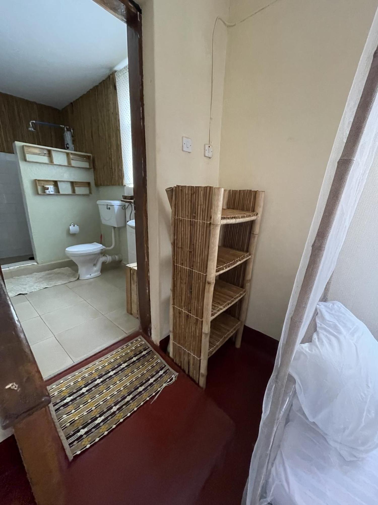 Jinja Backpackers Hostel Room photo
